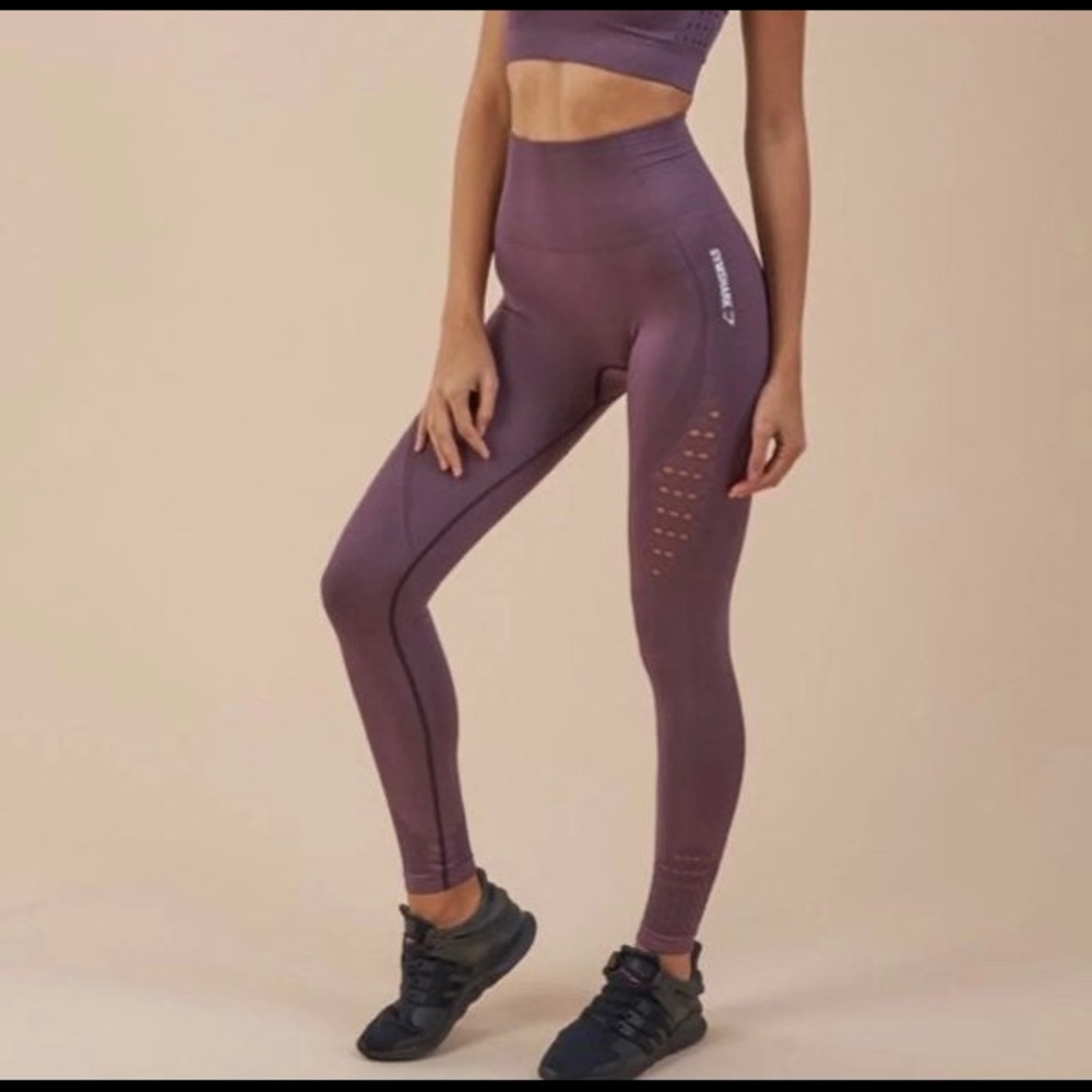 Dark purple energy seamless leggings 💜